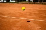 网球俱乐部(网球俱乐部——寻找属于你的网球家园)