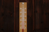 华氏温度和摄氏温度换算(如何进行华氏温度和摄氏温度换算)